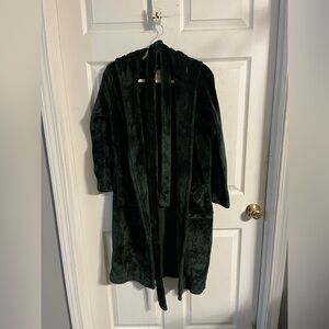 Luxurious Dark Green Women's Robe